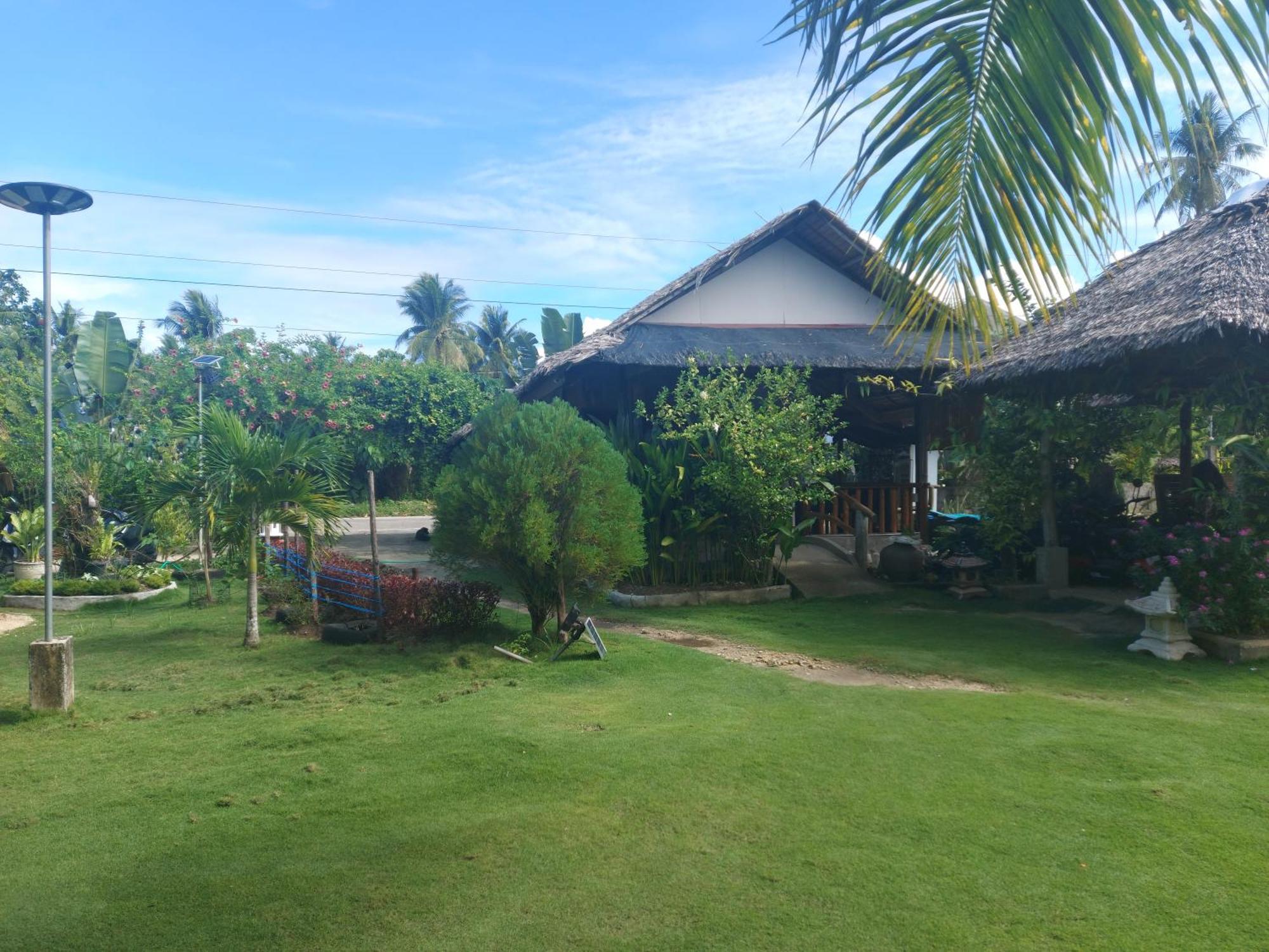 ג'נרל לונה Gardenview Homestay Siargao מראה חיצוני תמונה